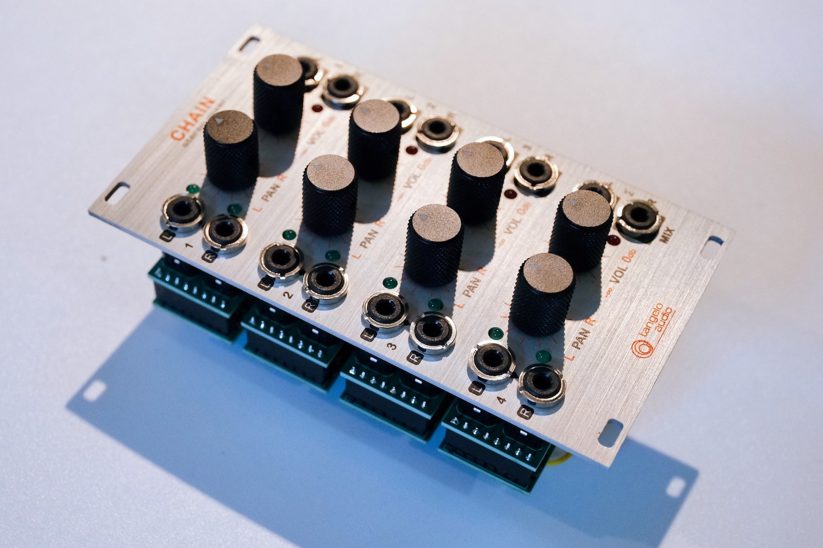 Eurorack Chain module